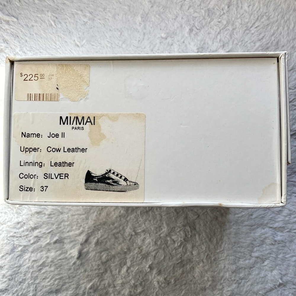 Silver Low-Top Sneakers with Metallic Finish - Picture 4 of 8